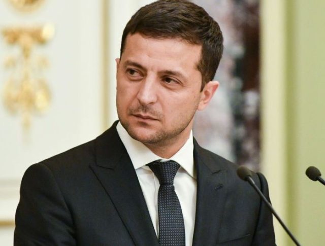 Зеленський і Штайнмайер в Японії обговорили план по Донбасу Зеленський і Штайнмайер в Японії обговорили план по Донбасу