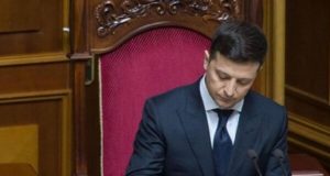 Зеленський підписав закон про прослуховування народних депутатів Зеленський підписав закон про прослуховування народних депутатів
