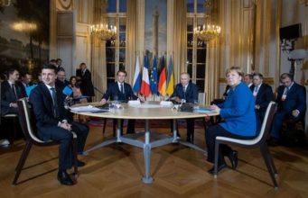 Теоретично Путін готовий піти на умови Зеленського по Донбасу - Олеся Бацман